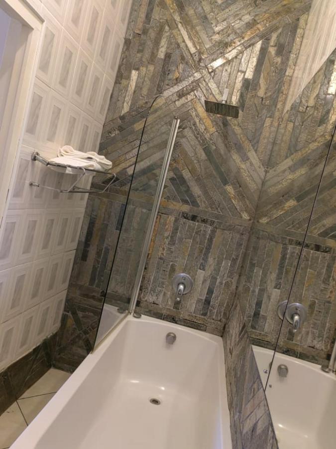 Obaa Sima Guest House Мтата Экстерьер фото