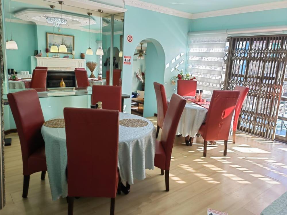 Obaa Sima Guest House Мтата Экстерьер фото